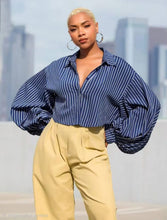 Load image into Gallery viewer, Vixey Blouse
