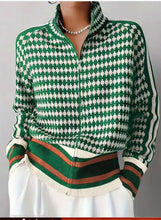 Load image into Gallery viewer, Shelly Zip Down Cardi
