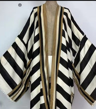 Load image into Gallery viewer, Savannah Kimono
